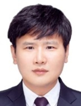 정덕현(기계 전공) 사진